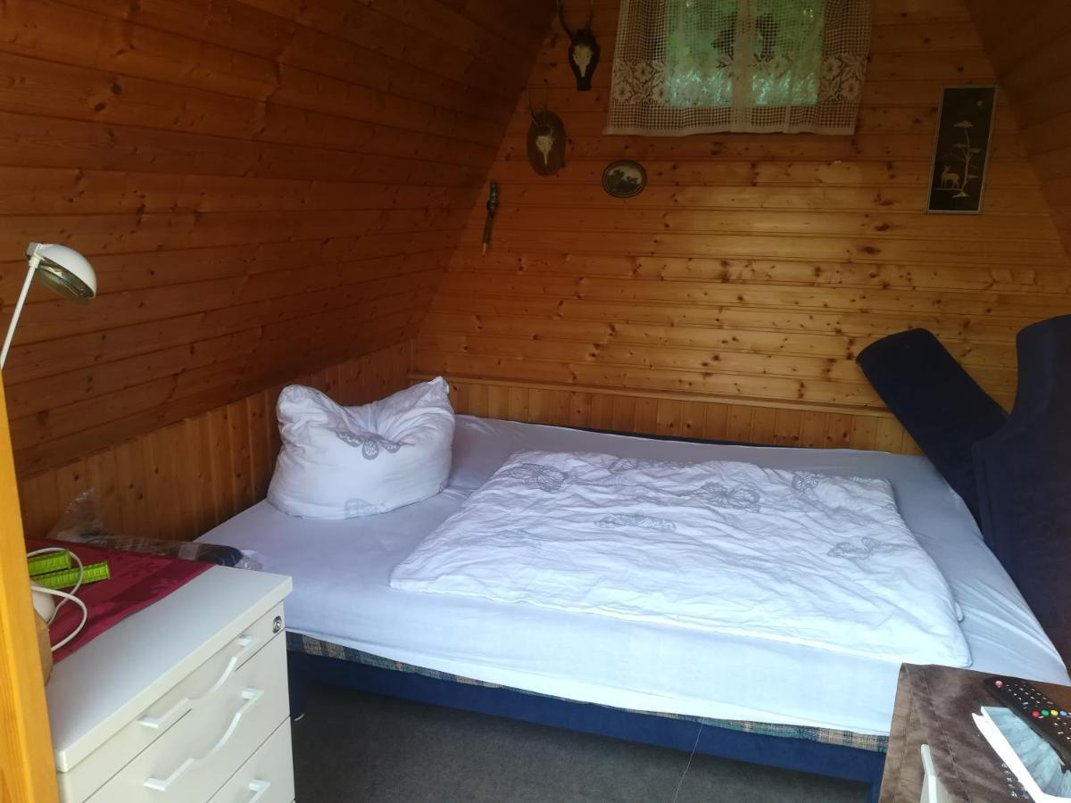 Ferienhaus Am Wald Loissin Екстериор снимка