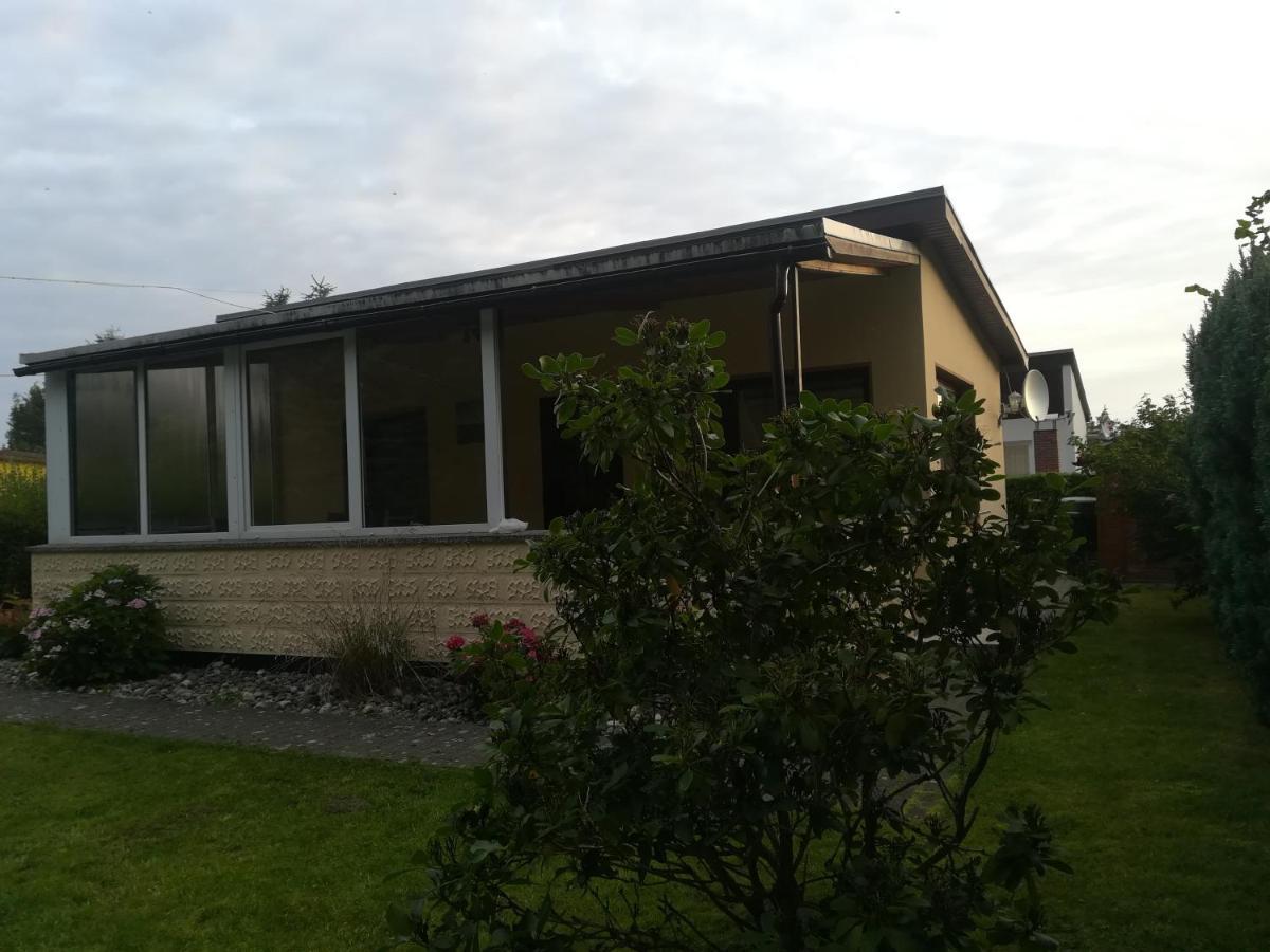 Ferienhaus Am Wald Loissin Екстериор снимка